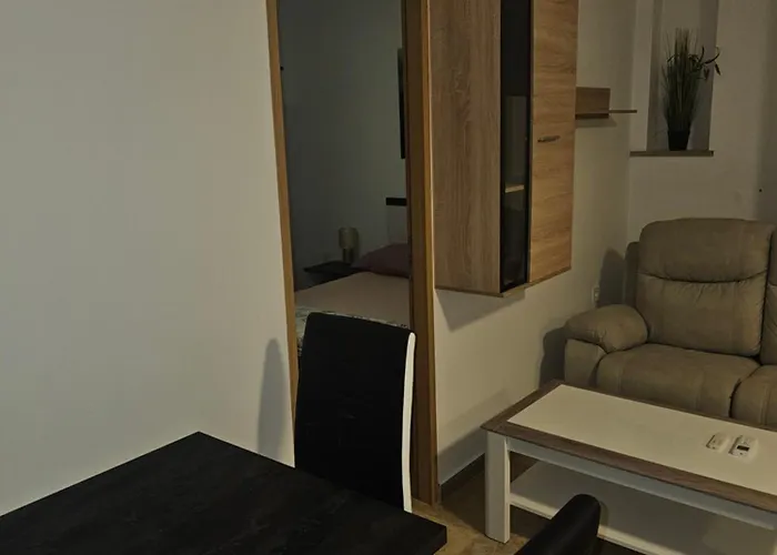 Marko 3 Bedrooms Pola